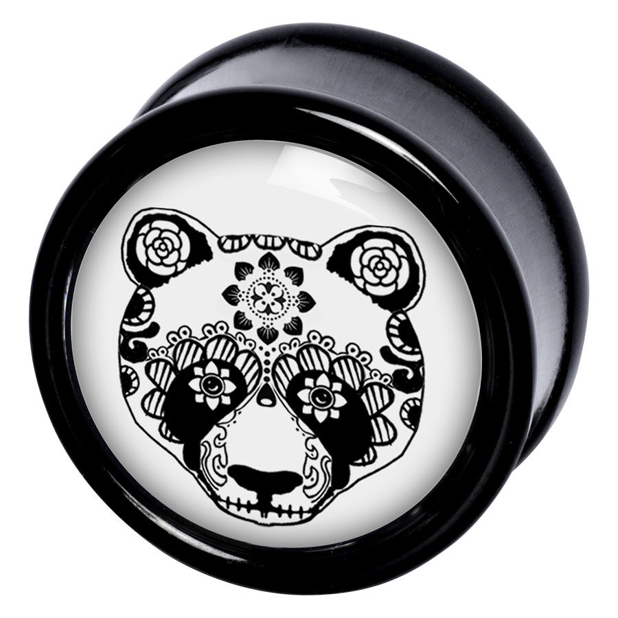 Plug negro para la oreja con diseño detallado de panda sobre fondo blanco