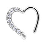 Anello piercing cuore in argento con cristalli chiari su sfondo bianco