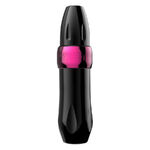 Schwarzer Xion Pen mit rosa Ring auf weißem Hintergrund