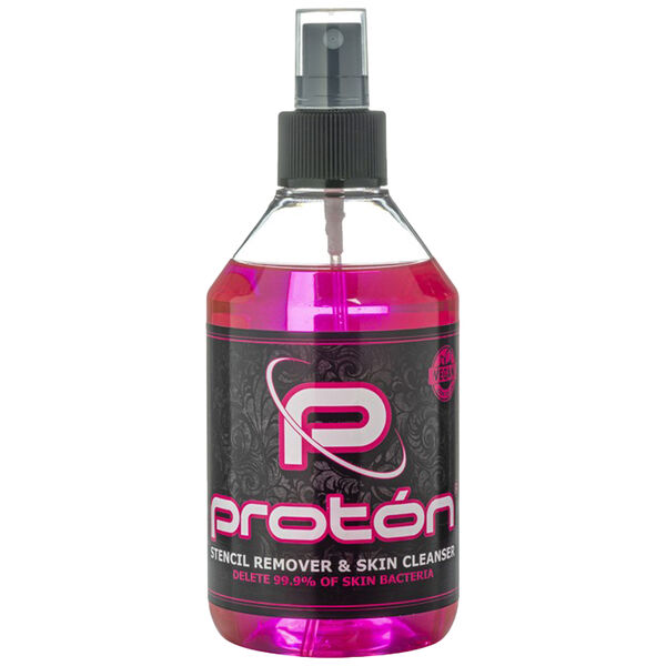 Pinkki Proton Stencil Remover -pullo mustalla etiketillä valkoisella taustalla