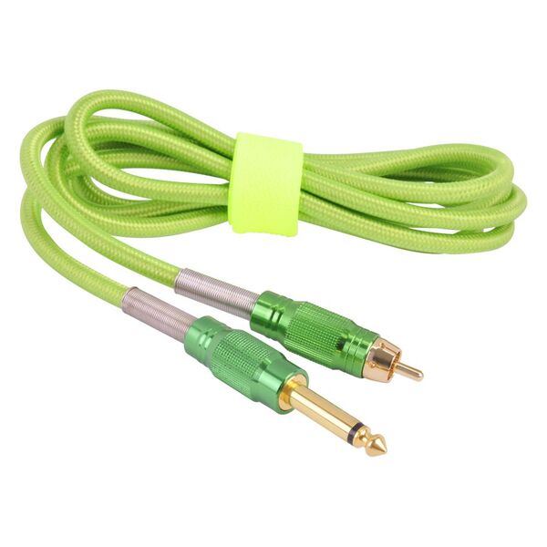 Cable Paracord verde claro con conectores dorados de cobre sobre fondo blanco