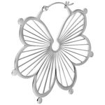 Hopeiset Flower Hoops -korvakorut klipsikiinnityksellä valkoisella taustalla