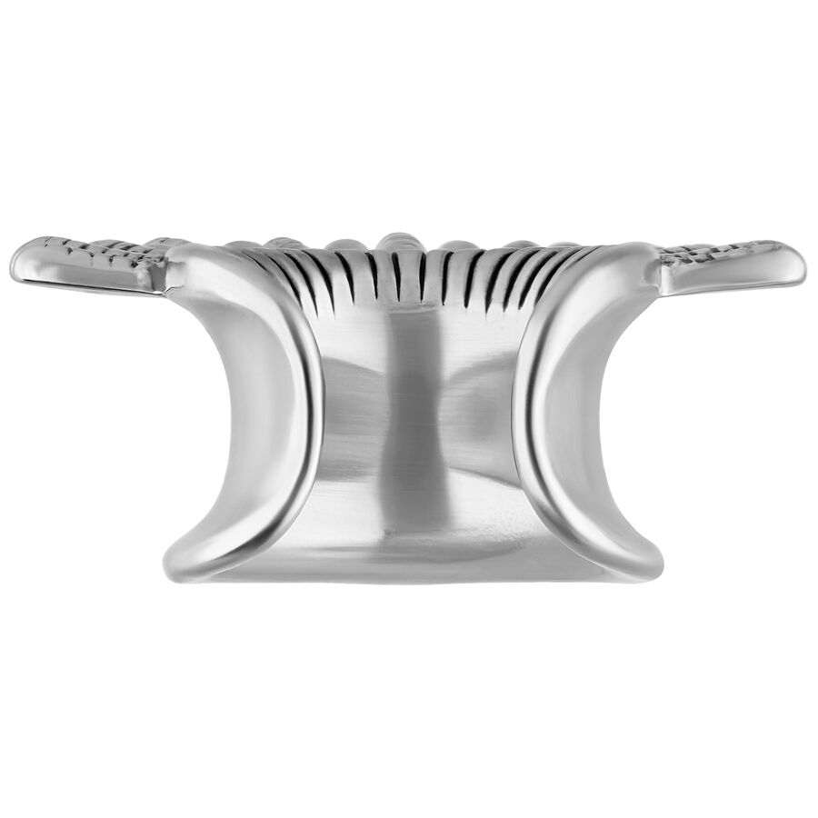 Earsaddle in argento in acciaio chirurgico con design curvo su sfondo bianco
