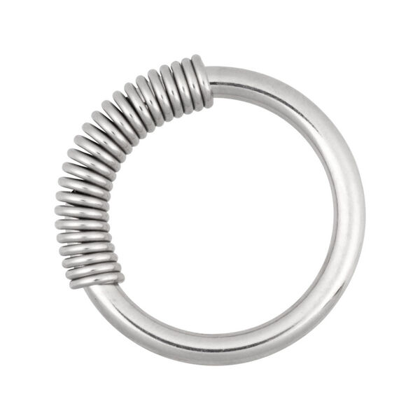 Silberner Cobra Coil Ring aus Chirurgenstahl mit Spiraldesign auf weißem Hintergrund