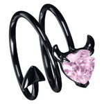 Schwarzer Ring aus Chirurgenstahl mit rosa Kristall in Herzform und Teufelshörnern