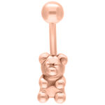 Piercing all'ombelico in oro rosa con design orsetto su sfondo bianco