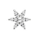 Accessorio Hibiscus argento con cristalli chiari su sfondo bianco