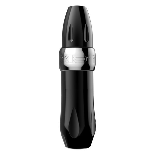 Macchina per tatuaggi Xion Pen in argento su sfondo bianco